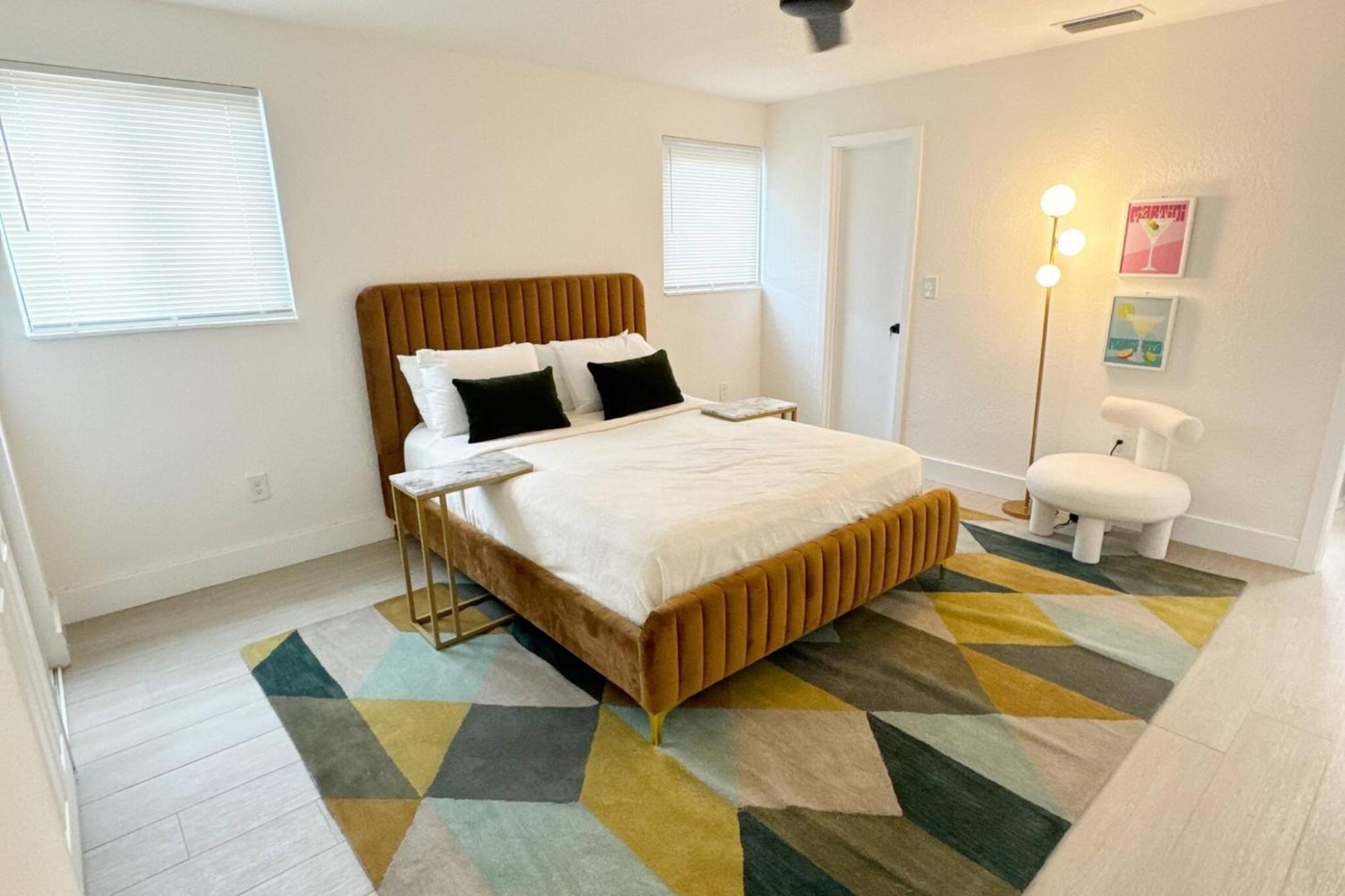 Modern Escape At Wynwood: Your Comfort Sanctuary Apartment