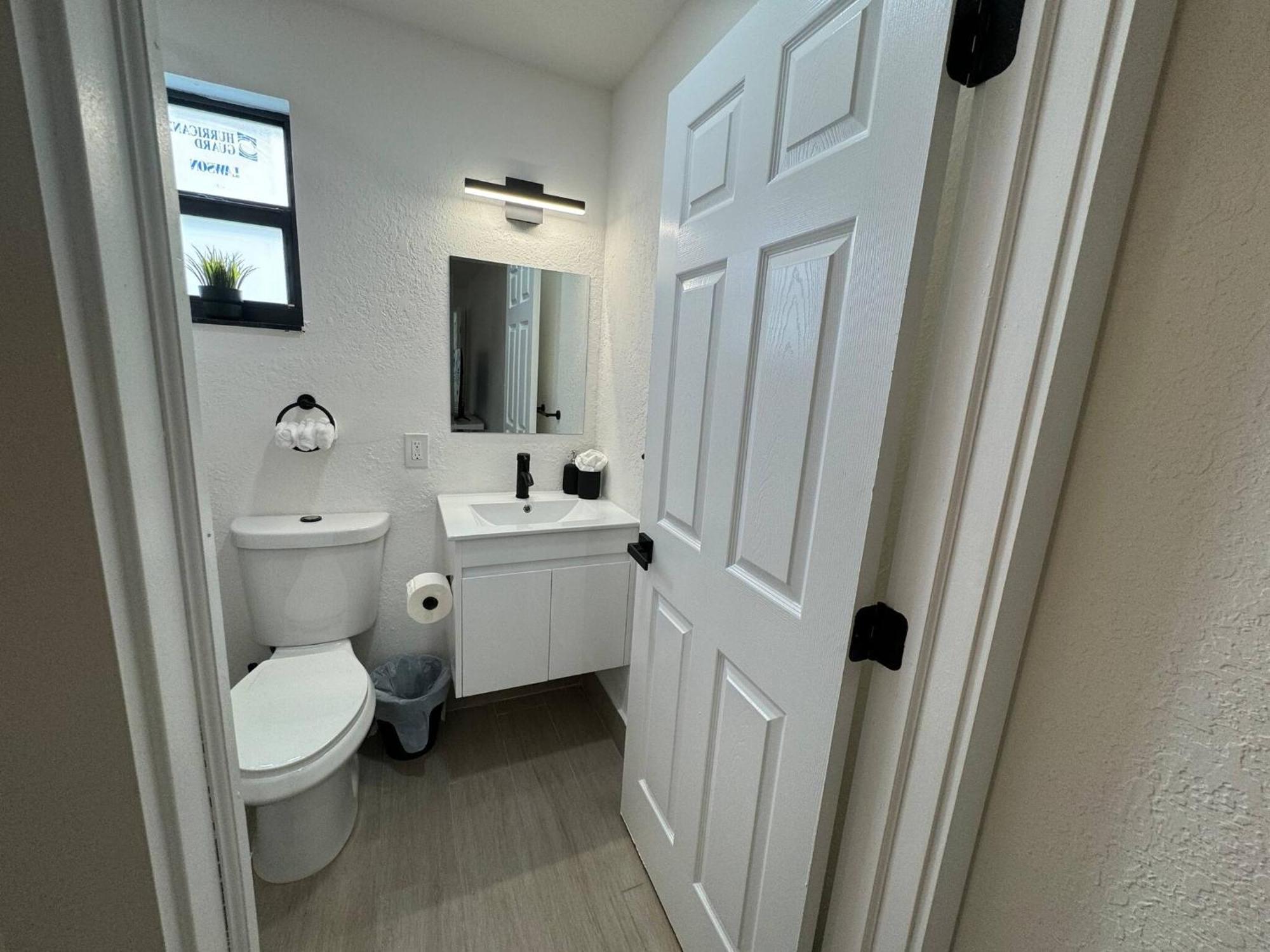 Modern Escape At Wynwood: Your Comfort Sanctuary *